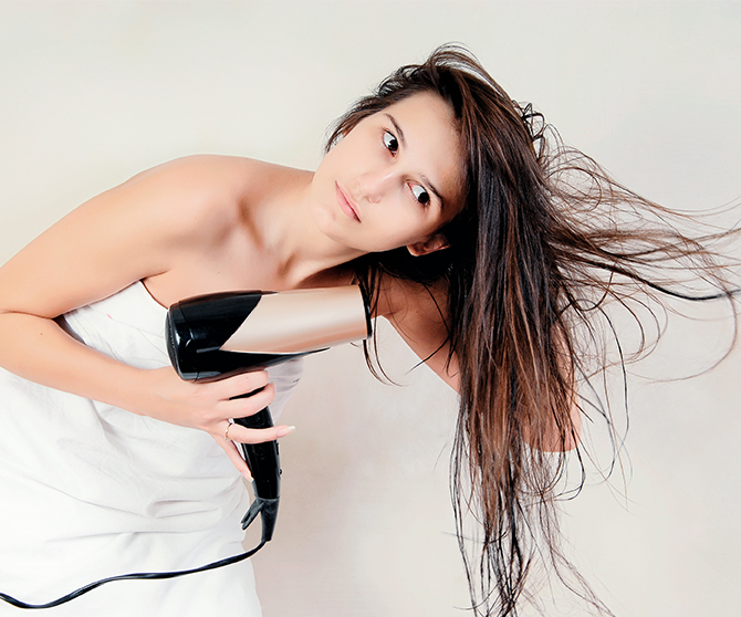 Secar o cabelo em casa